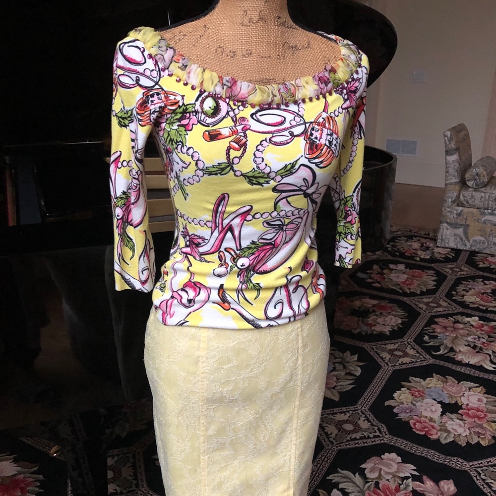 Blu Marine 2 piece outfit.Size 6-8.💗💛💗💛NWT